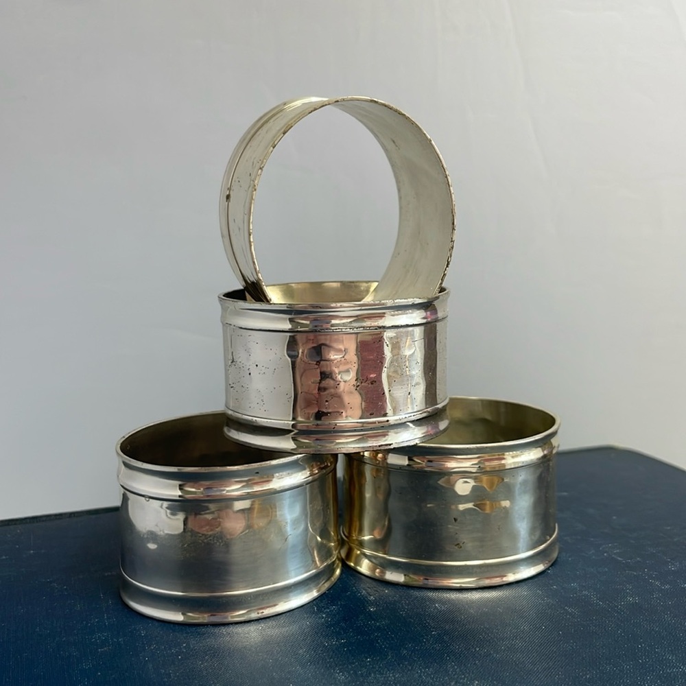 4 Hammered Metal Oval Napkin Rings in‎ Silver